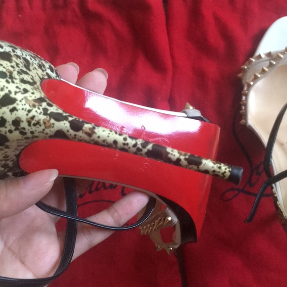 Christian Louboutin studded strappy sandals - Picture 6 of 6